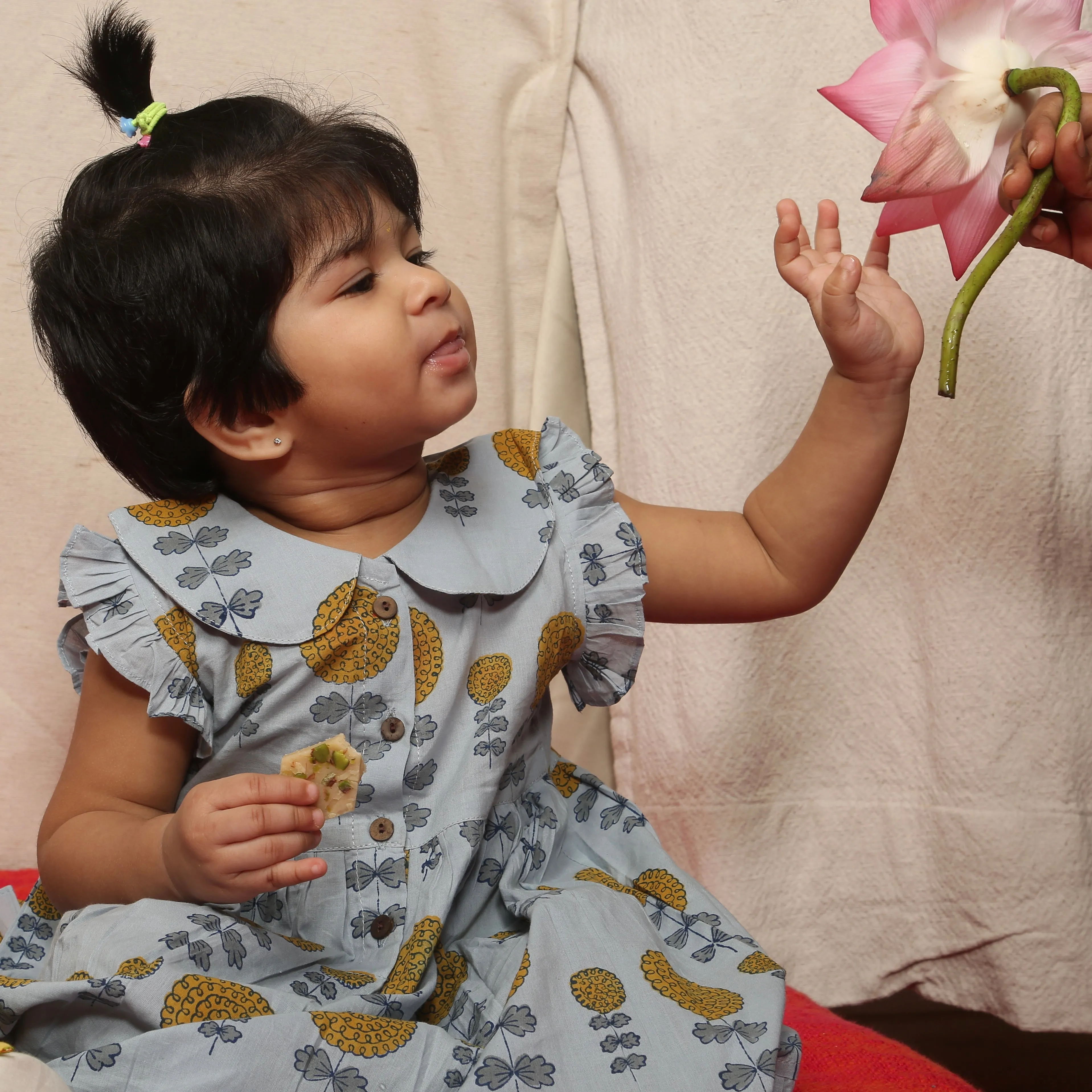 A Garden of Marigold' - Collar Dress