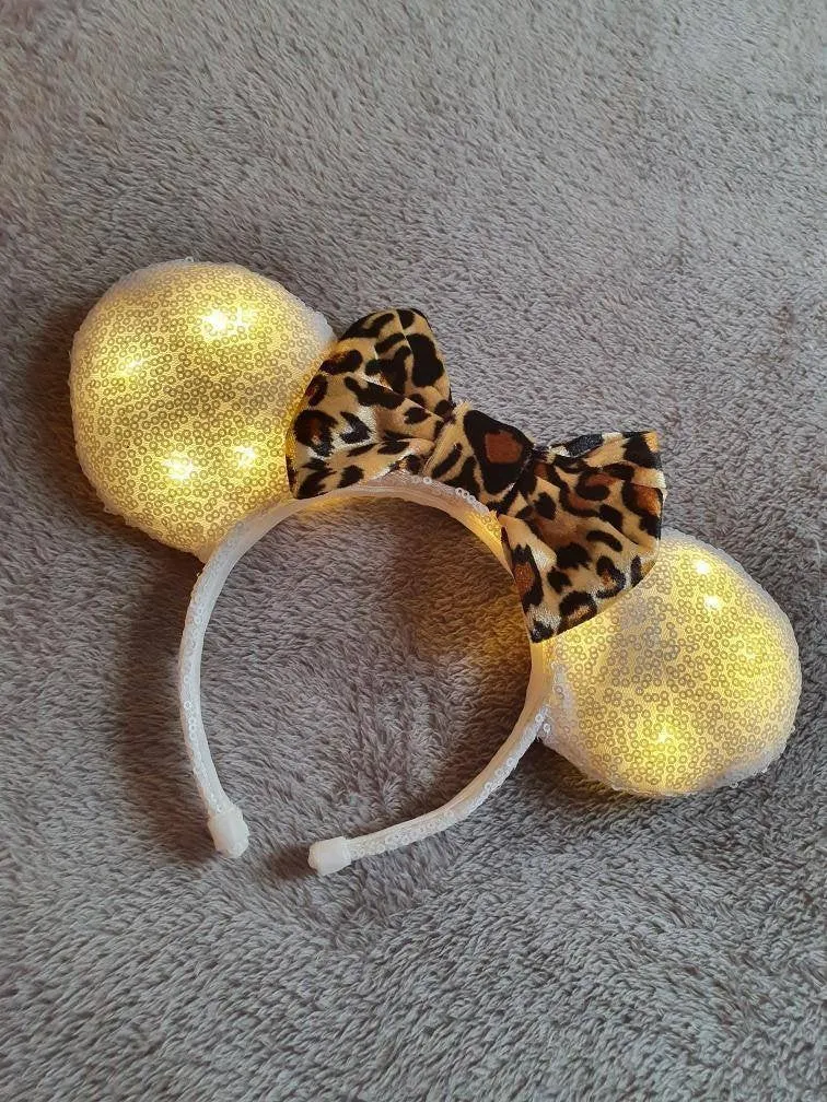 Make it pink, make it blue mouse ears